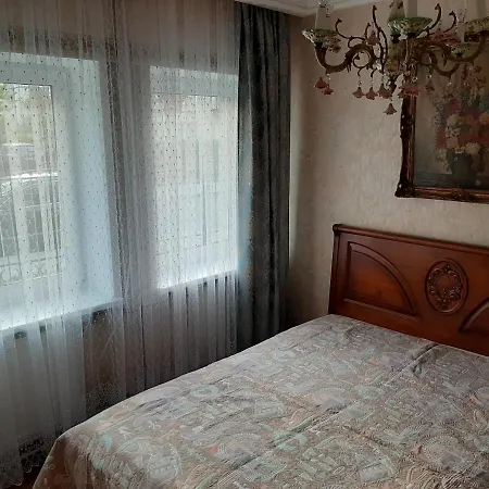 Проживание в семье Netoli Parko