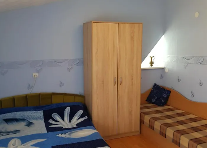 Netoli Parko * 팔랑가